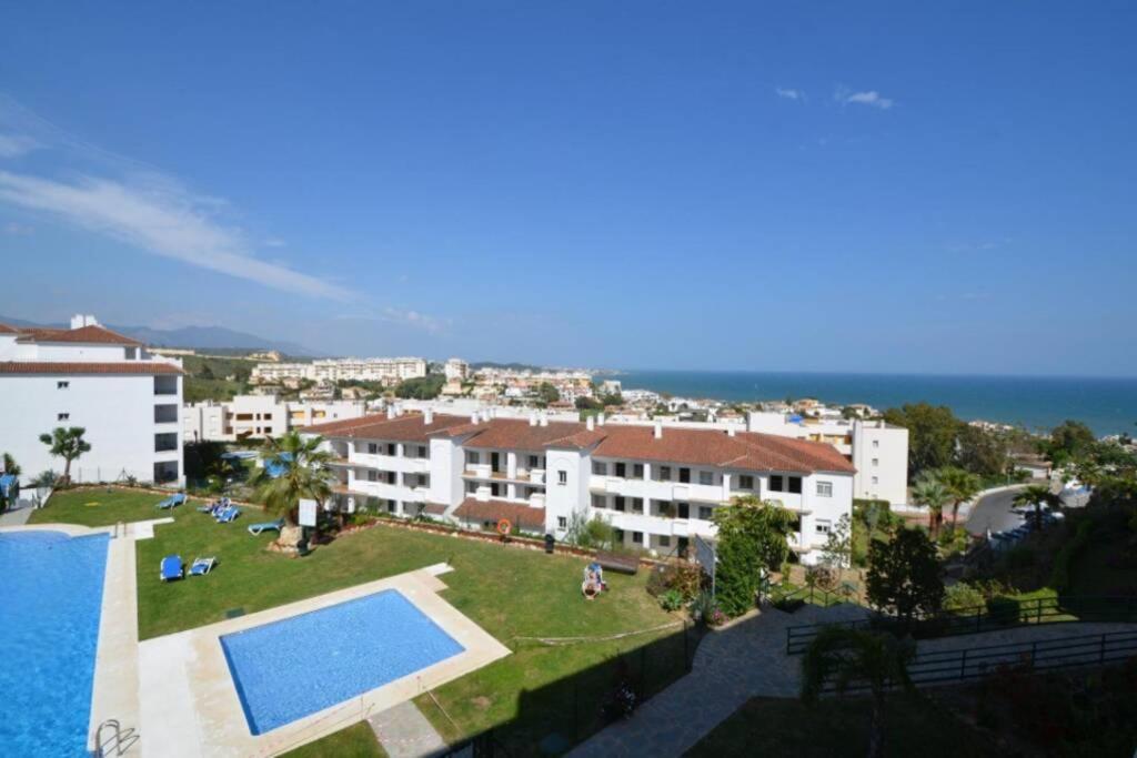 Beautiful Apartment Sea&Mountains Views Ла-Кала-де-Михас Экстерьер фото