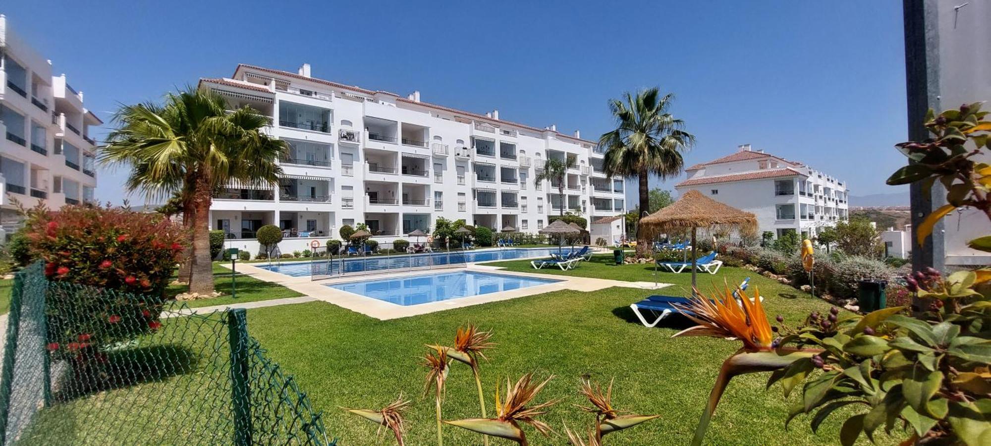 Beautiful Apartment Sea&Mountains Views Ла-Кала-де-Михас Экстерьер фото