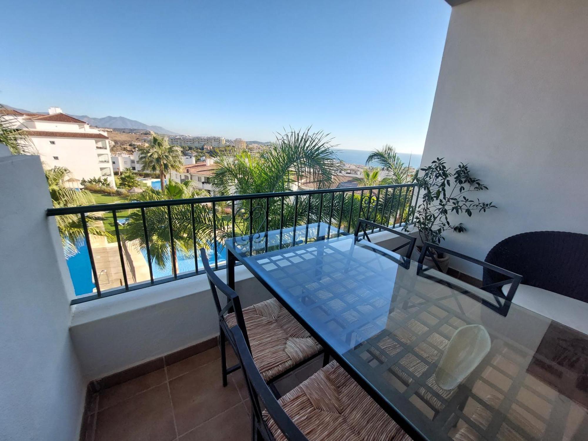 Beautiful Apartment Sea&Mountains Views Ла-Кала-де-Михас Экстерьер фото
